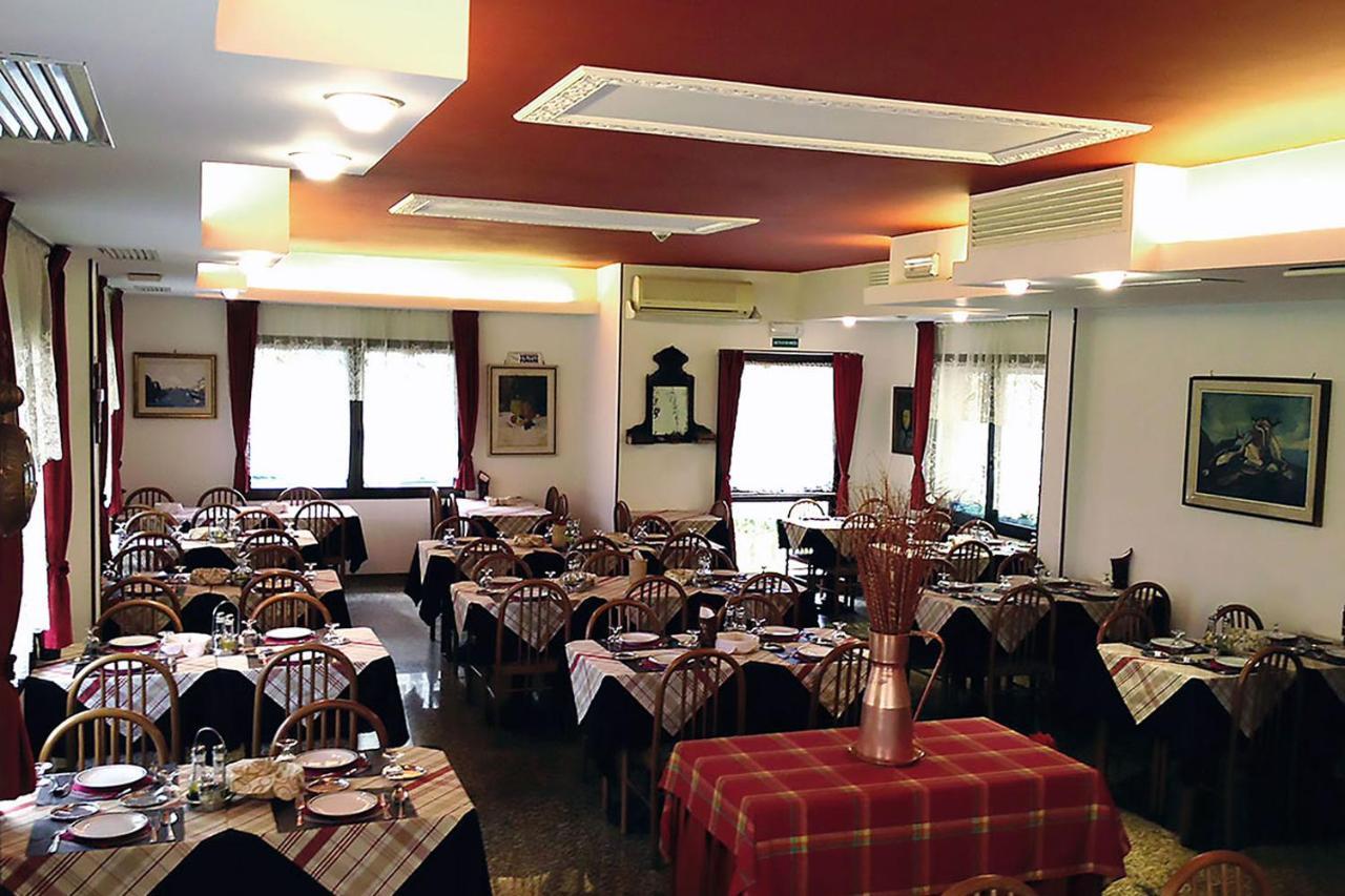 לידו די ג'סולו Hotel Ondina מראה חיצוני תמונה