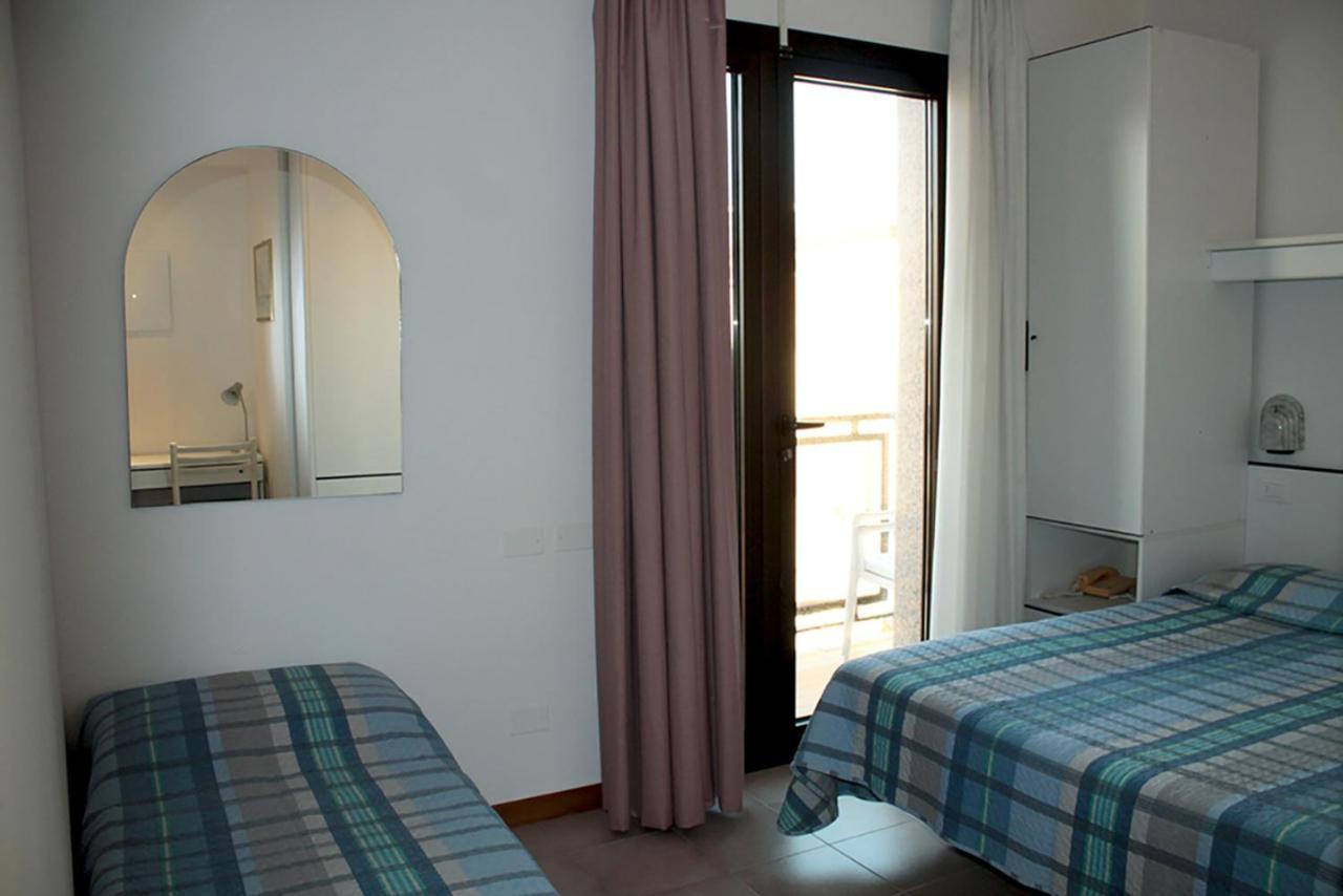 לידו די ג'סולו Hotel Ondina מראה חיצוני תמונה